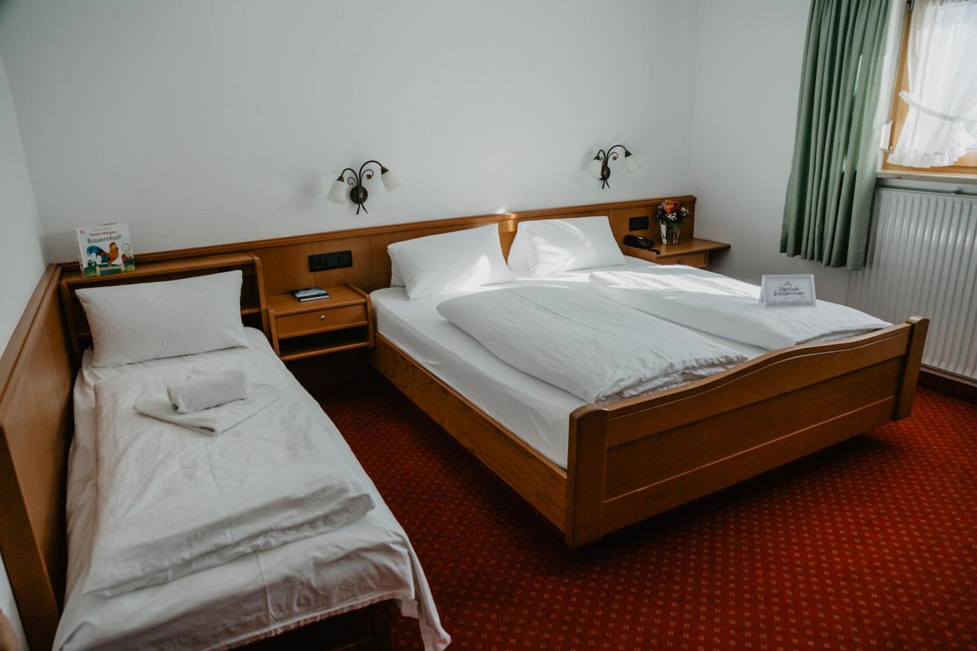 Wessner Hof Landhotel & Restaurant Marquartstein Ngoại thất bức ảnh
